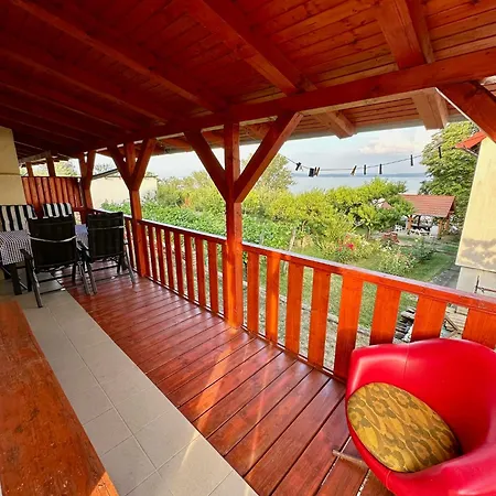 بيت للعطل Domi Haz - Panorama Nyaralo *