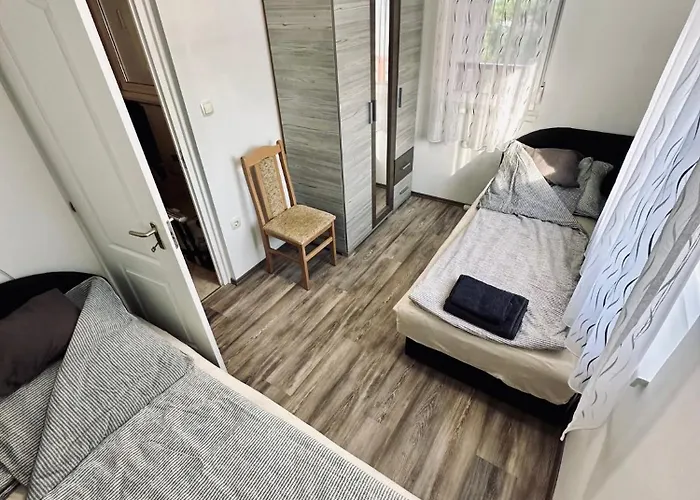 Domi Haz - Panorama Nyaralo Tatil Evi Balatonszepezd